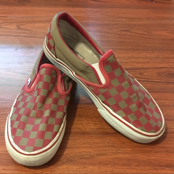 olive green checkered slip on vans